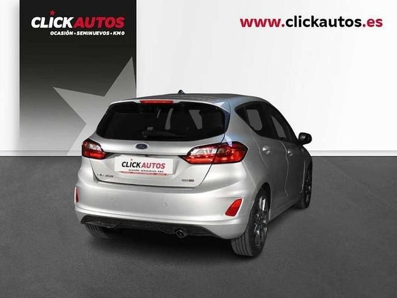 Usado Ford Fiesta ST-Line 126 CV (92 kW) 2022 Plateado Utilitario