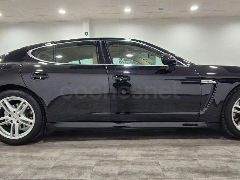 Usado Porsche Panamera 400 CV (294 kW) 2010 Negro Utilitario