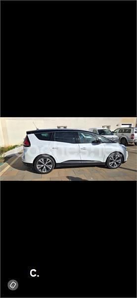 Usado Renault Grand Scénic IV Edition One 160 CV (117 kW) 2017 Blanco Monovolumen