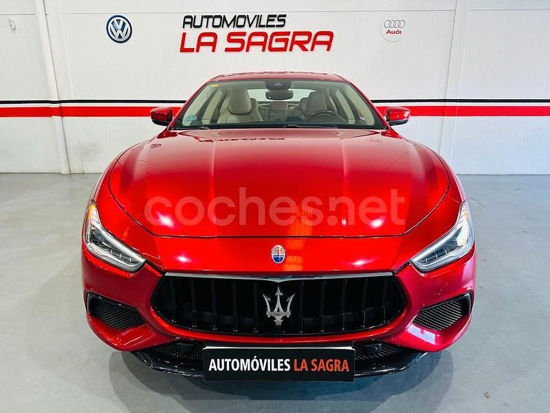 Usado Maserati Ghibli 350 CV (257 kW) 2021 Rojo Berlina