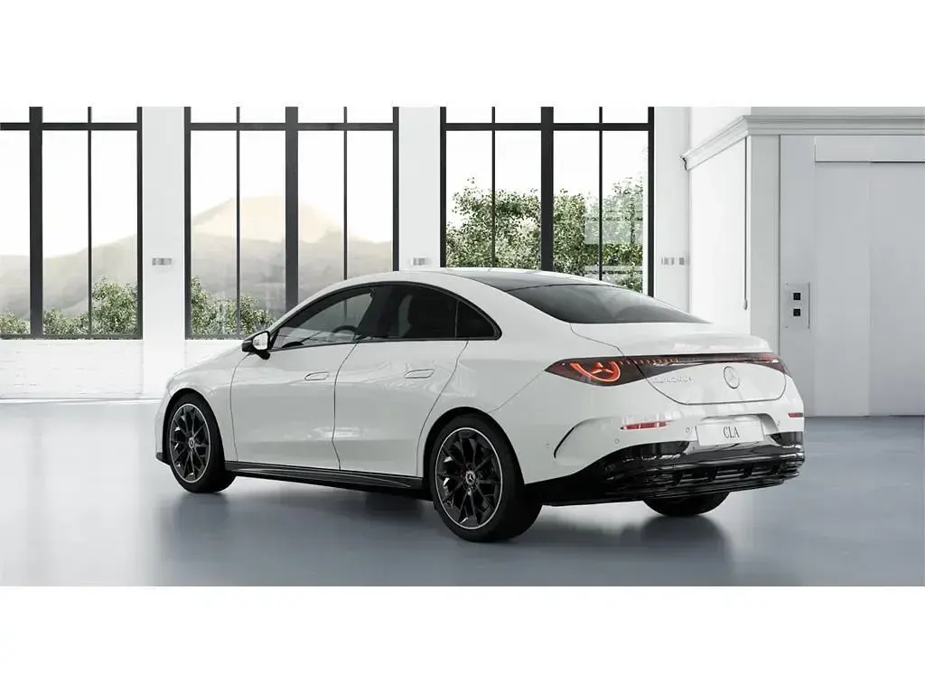 Usado Mercedes CLA 250+ 200 kW (272 CV) 2026 Blanco Berlina