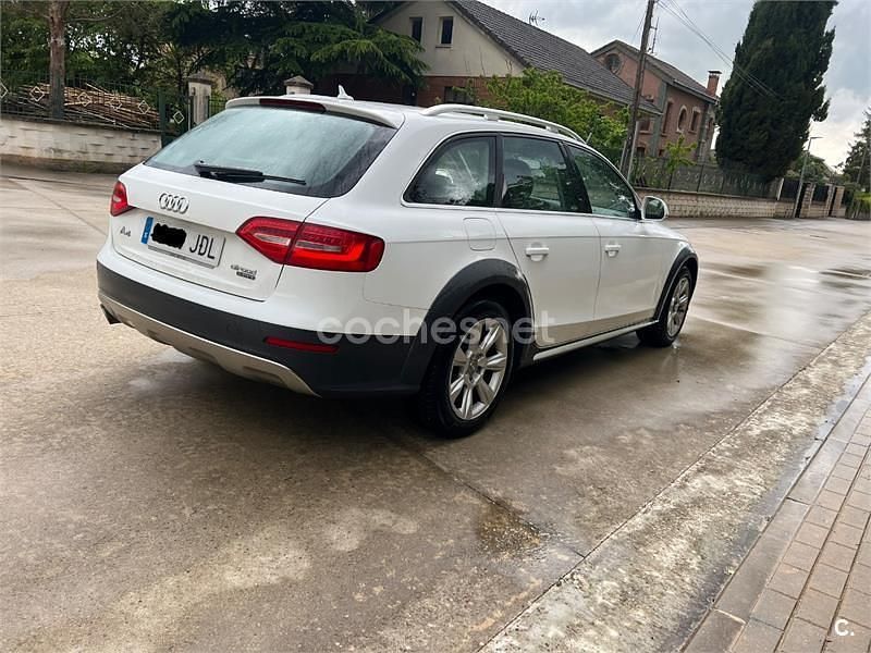 Usado Audi A4 Allroad Advanced 190 CV (139 kW) 2015 Blanco Familiar