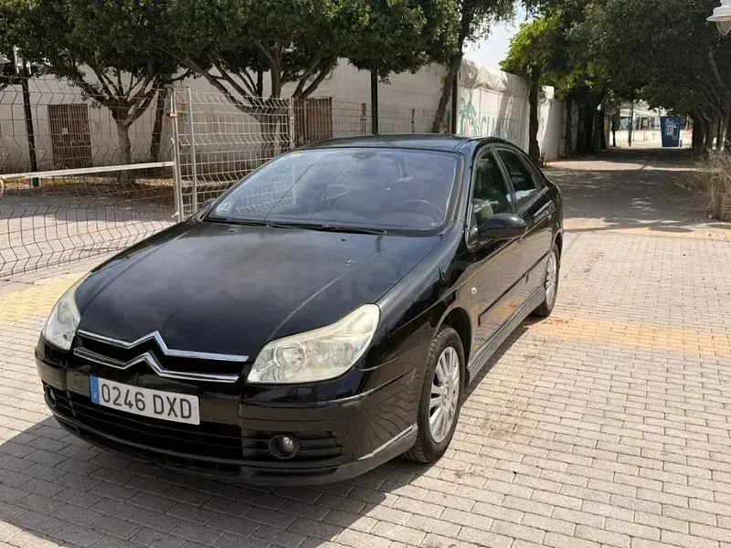 Usado Citroën C5 110 CV (80 kW) 2006 Negro Berlina