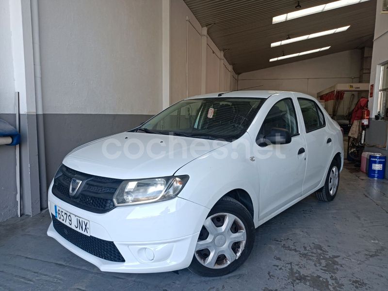 Blanco Usado 2016 Dacia Logan Ambiance Berlina | 4990 € (Precio justo) - Imagen 1/4