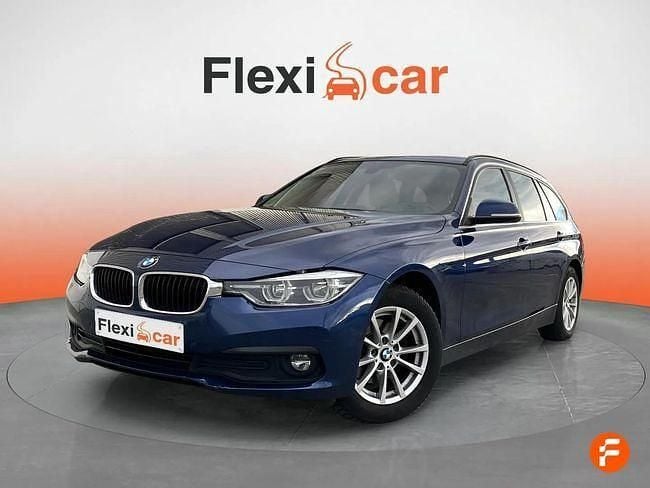 Usado BMW 318 150 CV (110 kW) 2018 Azul Familiar