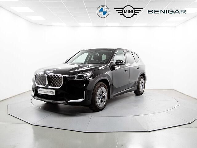 Negro Usado 2025 BMW iX1 M Sport SUV | 38.900 € (Un poco caro) - Imagen 1/4