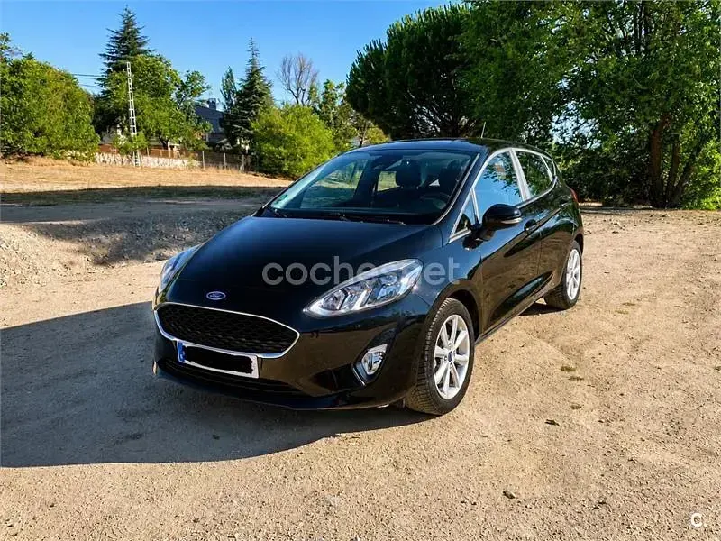 Usado Ford Fiesta Trend 100 CV (73 kW) 2019 Negro Utilitario