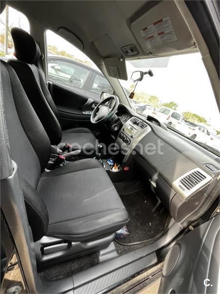 Negro Usado 2004 Suzuki Liana Berlina | 1800 € - Imagen 1/2