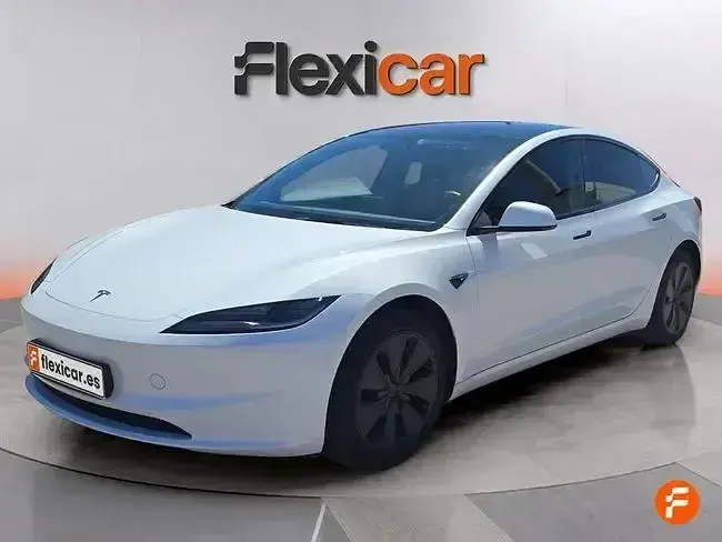 Usado Tesla Model 3 RWD 208 kW (283 CV) 2024 Blanco Berlina