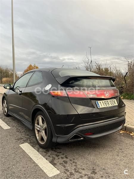 Usado Honda Civic Type S 140 CV (102 kW) 2008 Negro Berlina