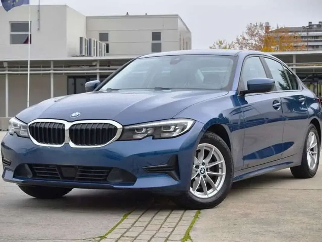 Usado BMW 320 Comfort Edition 190 CV (139 kW) 2021 Azul Berlina