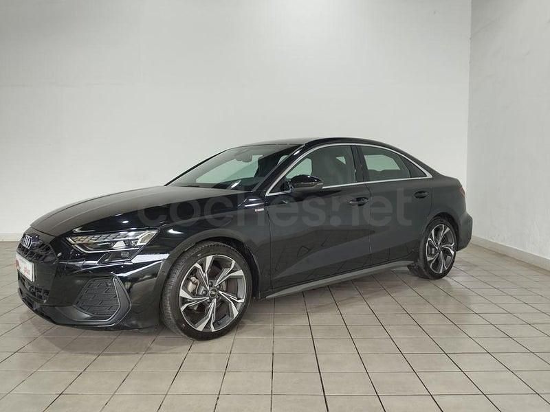 Usado Audi A3 S-Line 150 CV (110 kW) 2025 Negro Berlina