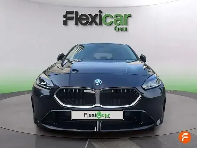 Usado BMW 120 170 CV (125 kW) 2025 Negro Utilitario