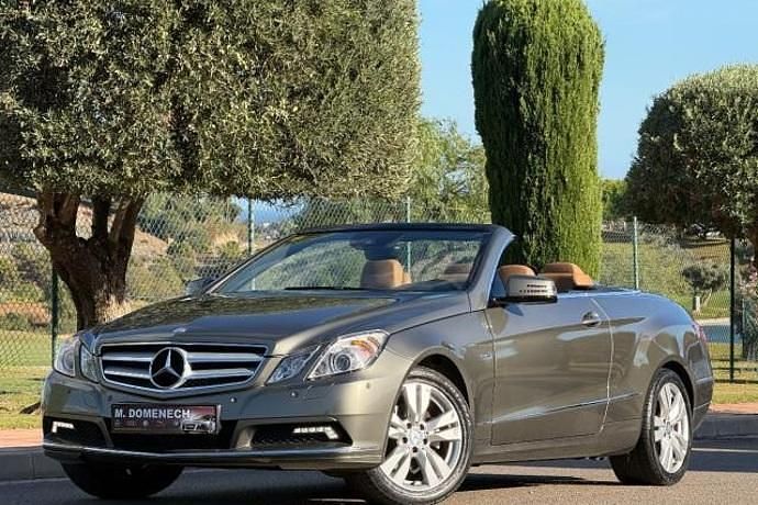 Usado Mercedes E200 184 CV (135 kW) 2010 Amarillo Descapotable