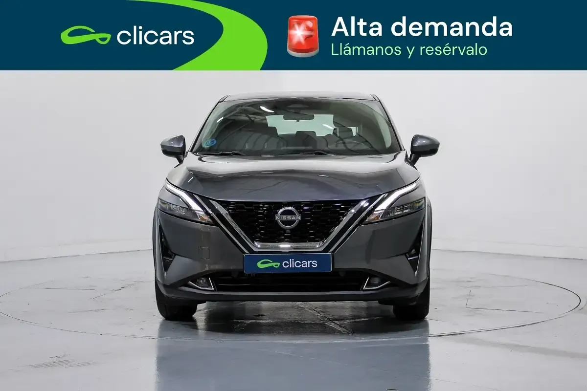 Usado Nissan Qashqai Acenta 190 CV (139 kW) 2024 Gris SUV