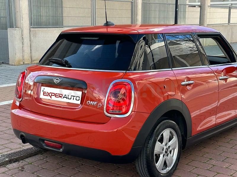 Usado Mini One D 95 CV (69 kW) 2018 Naranja Utilitario