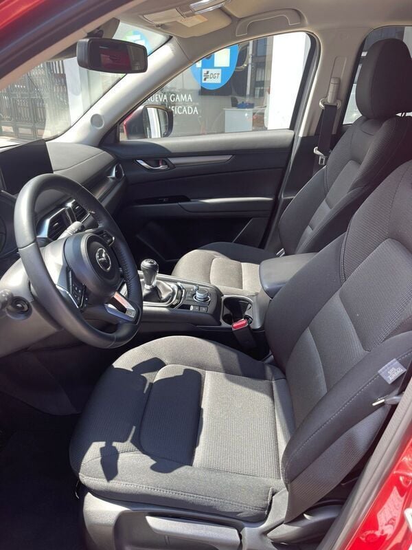 Usado Mazda CX-5 Ad'Vantage 165 CV (121 kW) 2022 Rojo SUV