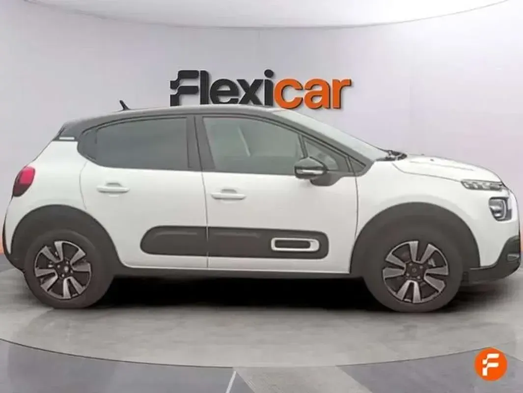 Brugt Citroën C3 Shine 99 HK (72 kW) 2023 Hvid Hatchback