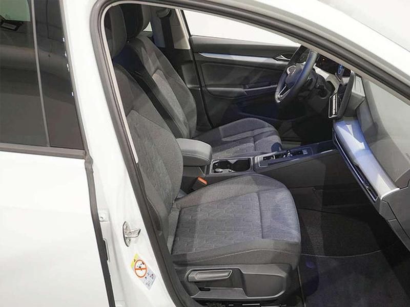 Usado VW Golf VIII 116 CV (85 kW) 2025 Blanco Utilitario