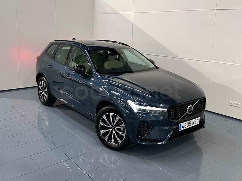 Usado Volvo XC60 Plus 250 CV (183 kW) 2025 Azul SUV