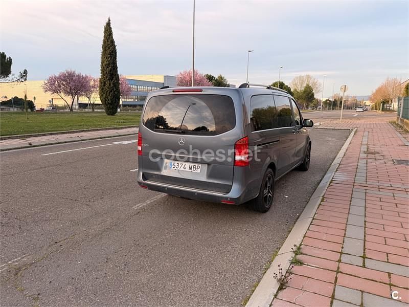 Usado Mercedes V220 Avantgarde 163 CV (119 kW) 2016 Azul Monovolumen