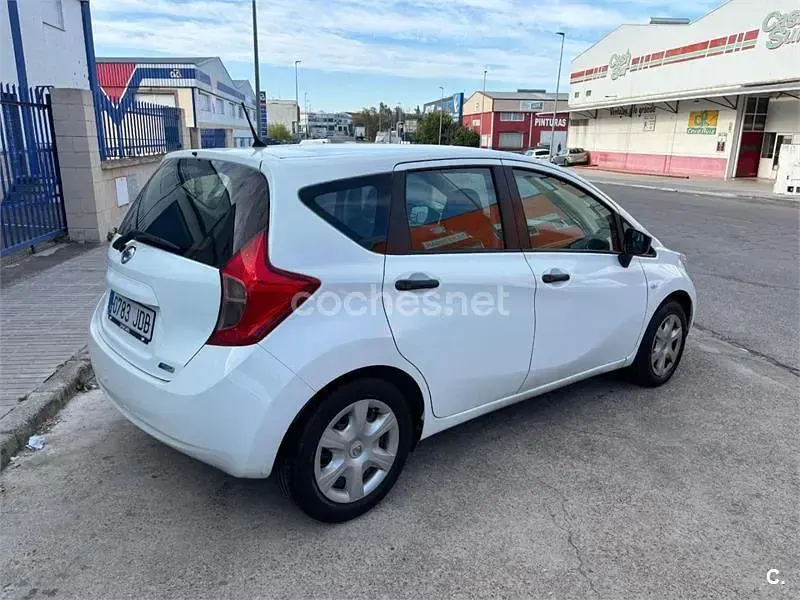 Usado Nissan Note Acenta 90 CV (66 kW) 2015 Blanco Utilitario