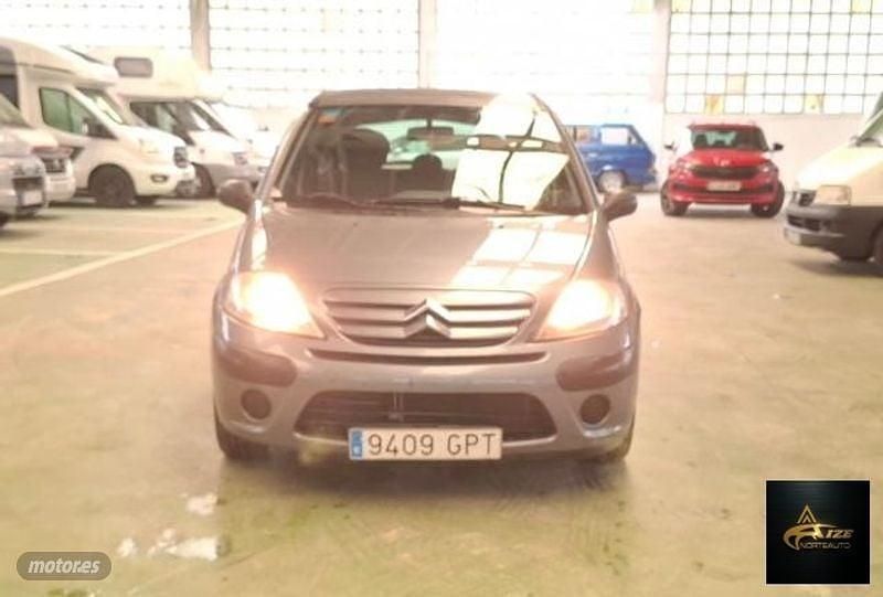 Usado Citroën C3 Furio 61 CV (44 kW) 2009 Gris / plata Berlina