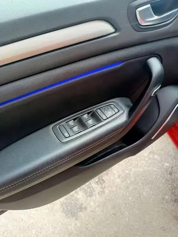Usado Renault Mégane Bose Edition 132 CV (97 kW) 2016 Burdeos Utilitario