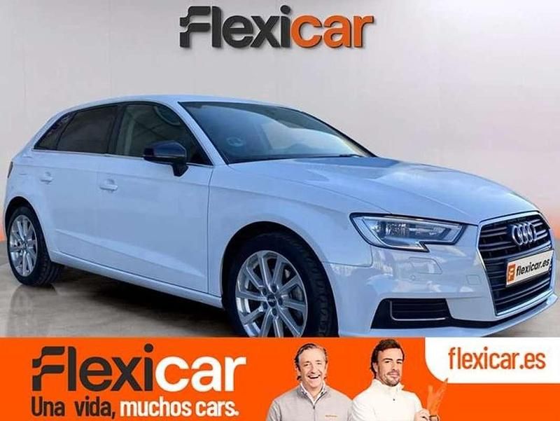 Blanco Usado 2017 Audi A3 Sportback Utilitario | 14.490 € (Buen precio) - Imagen 1/4