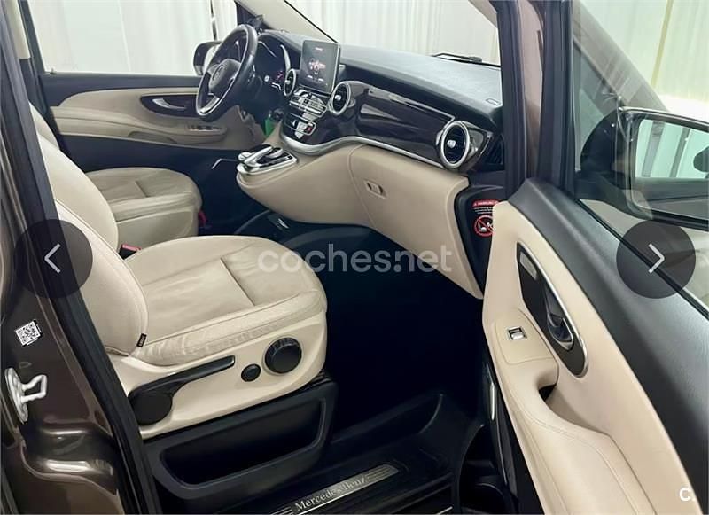 Usado Mercedes V250 Avantgarde 204 CV (150 kW) 2017 Beige Monovolumen