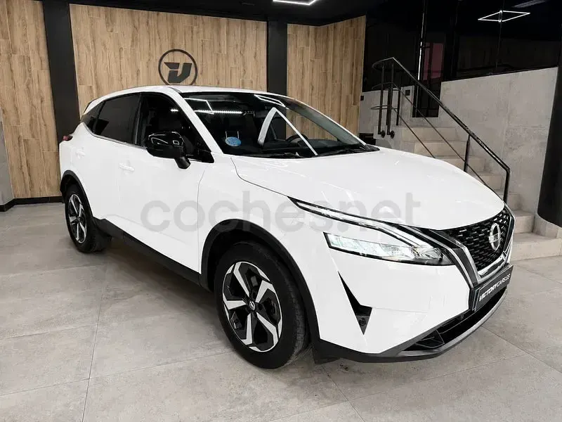Usado Nissan Qashqai N-Connecta 140 CV (102 kW) 2021 Blanco SUV