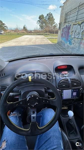 Usado Peugeot 206 GTi 138 CV (101 kW) 2002 Azul Berlina