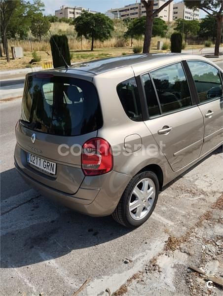 Beige Usado 2009 Renault Grand Modus Dynamique Monovolumen | 4300 € (Precio justo) - Imagen 1/4