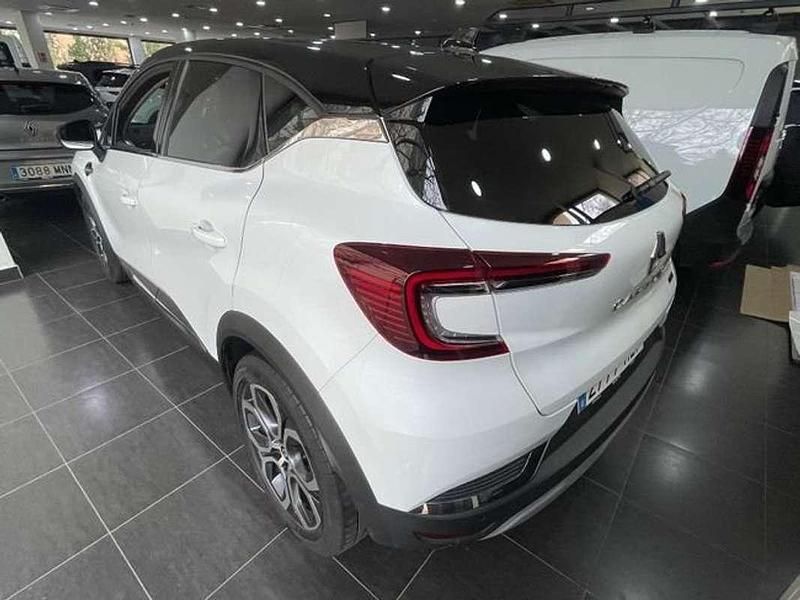 Usado Renault Captur Techno 143 CV (105 kW) 2022 Blanco SUV