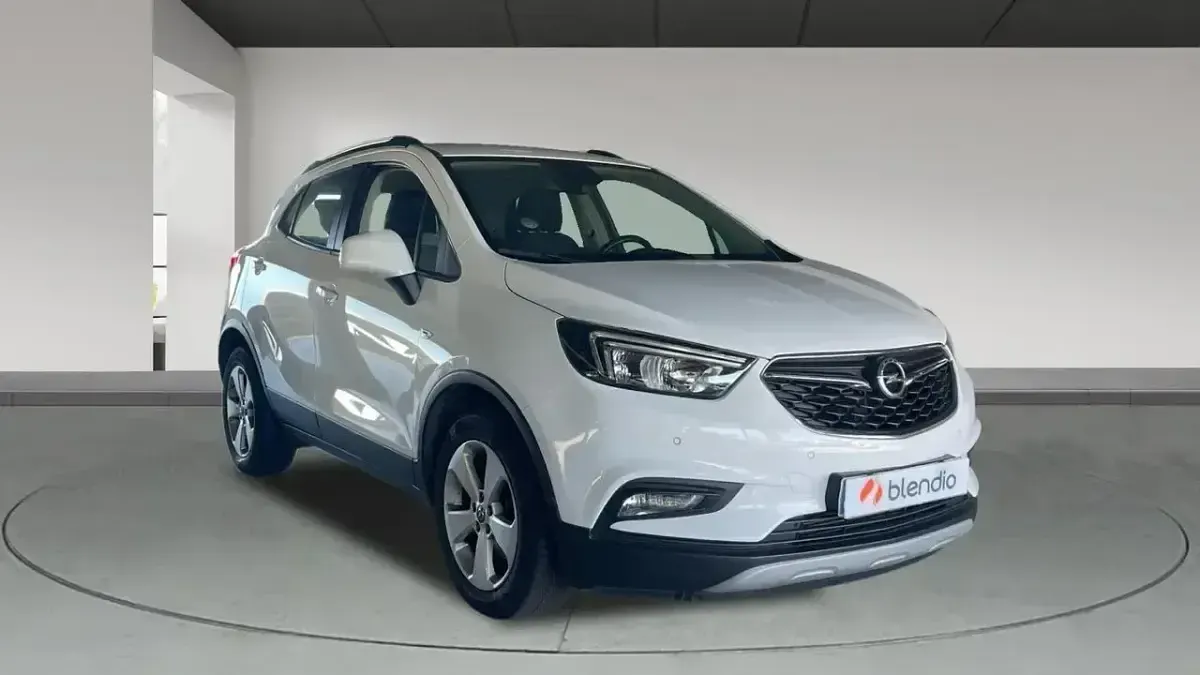 Usado Opel Mokka Selective 136 CV (100 kW) 2016 Blanco SUV