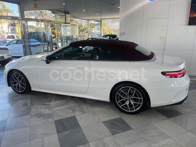 Blanco Usado 2021 Mercedes E220 Descapotable | 49.500 € (Caro) - Imagen 1/4