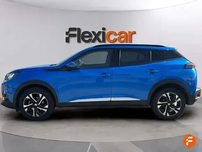 Usado Peugeot 2008 Allure 130 CV (95 kW) 2021 Azul SUV