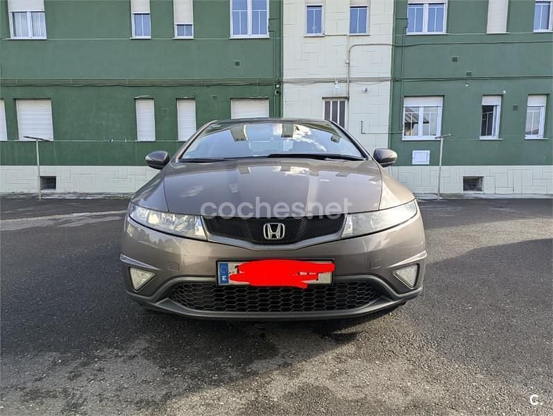 Usado Honda Civic Sport 100 CV (73 kW) 2010 Gris / plata Berlina