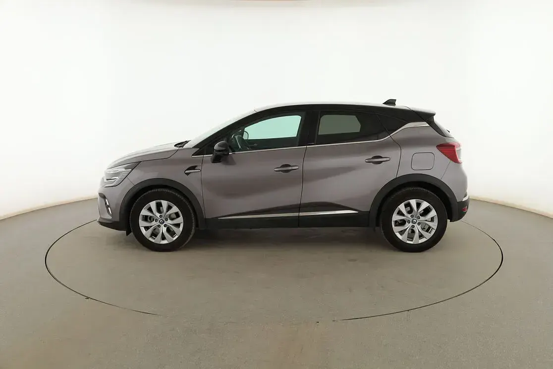 Usado Renault Captur Zen 160 CV (117 kW) 2020 Gris SUV