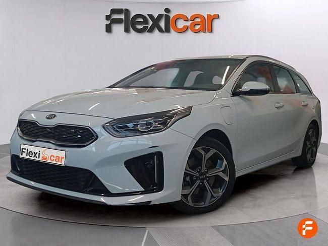 Usado Kia Ceed GT-Line 141 CV (103 kW) 2021 Blanco Utilitario
