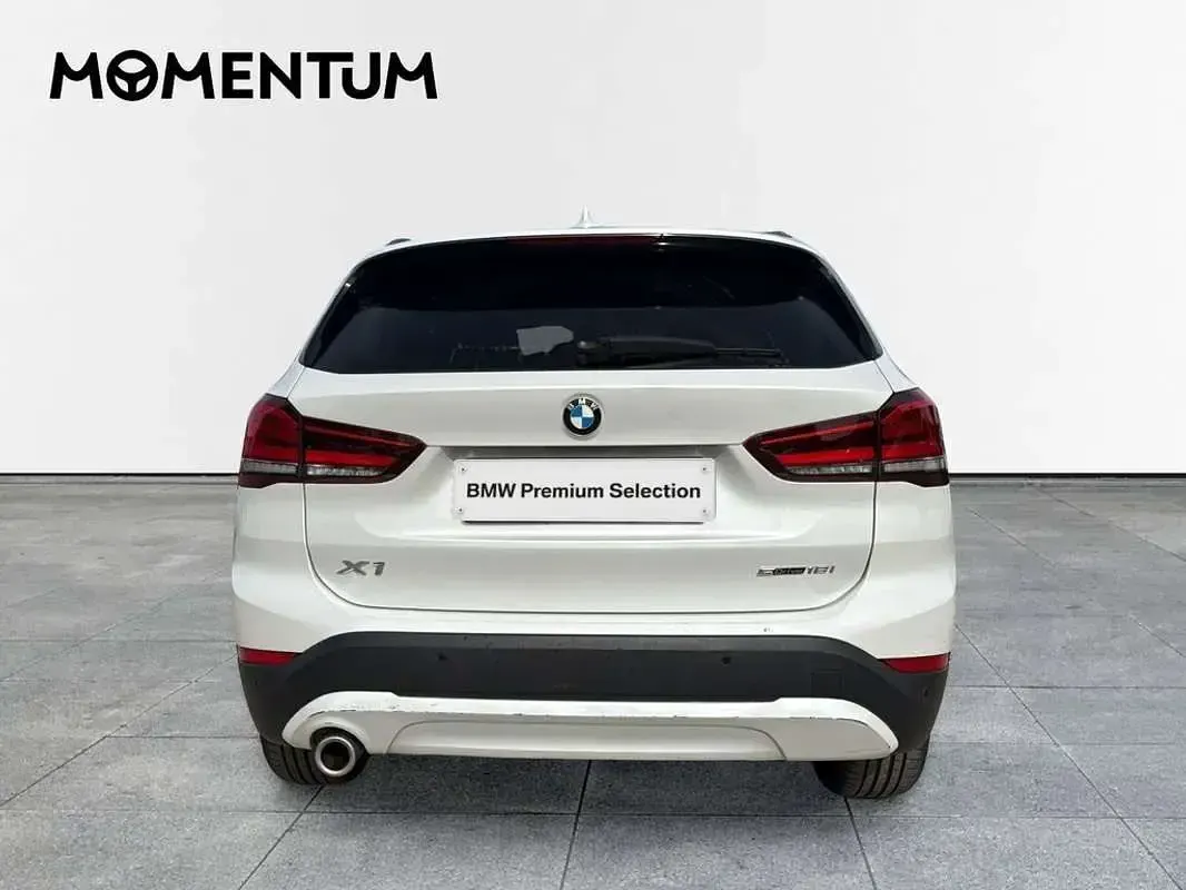 Usado BMW X1 140 CV (102 kW) 2021 Blanco SUV