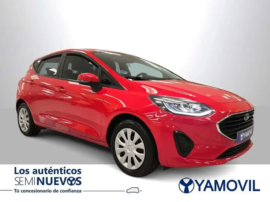 Usado Ford Fiesta Trend 75 CV (55 kW) 2023 Rojo Utilitario