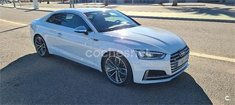 Usado Audi S5 Ambiente 354 CV (260 kW) 2017 Blanco Coupe