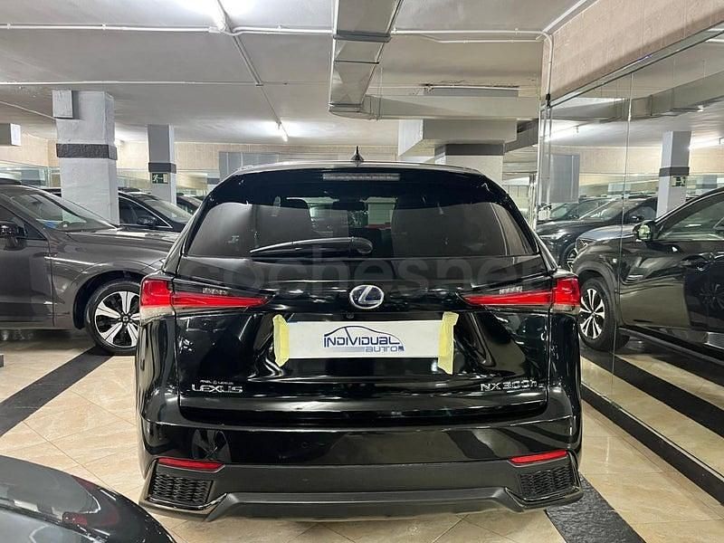 Usado Lexus NX300h Sport Line 197 CV (144 kW) 2021 Negro SUV