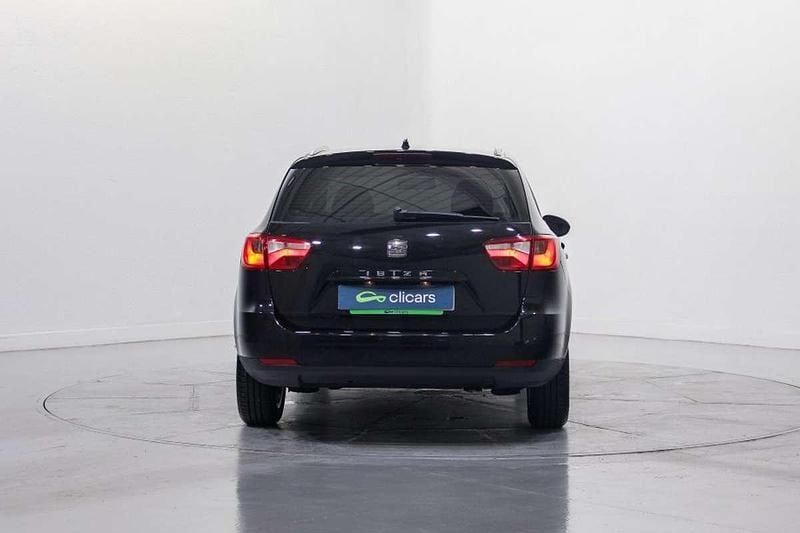 Usado Seat Ibiza ST Style 105 CV (77 kW) 2014 Negro Familiar