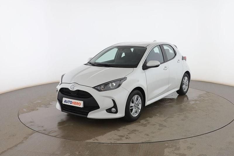 Blanco Usado 2022 Toyota Yaris Edition Berlina | 18.899 € (Precio justo) - Imagen 1/3