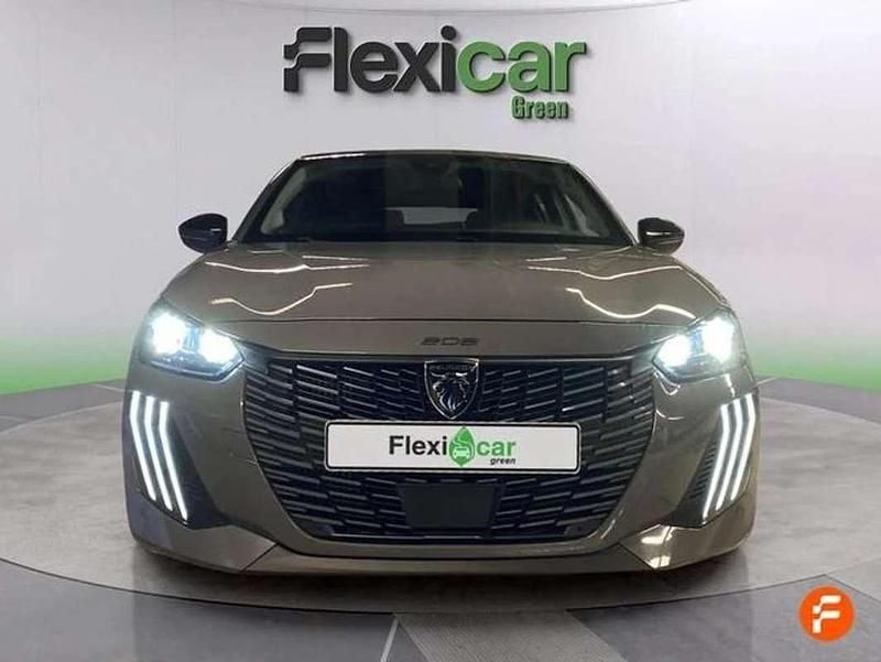 Usado Peugeot 208 Allure 101 CV (74 kW) 2025 Gris Utilitario