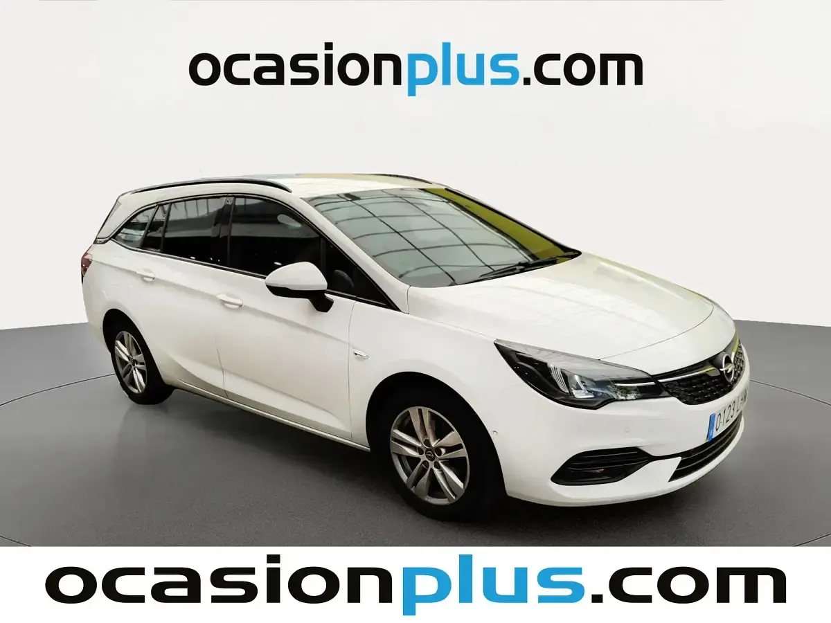 Usado Opel Astra GS Line 122 CV (89 kW) 2020 Blanco Familiar