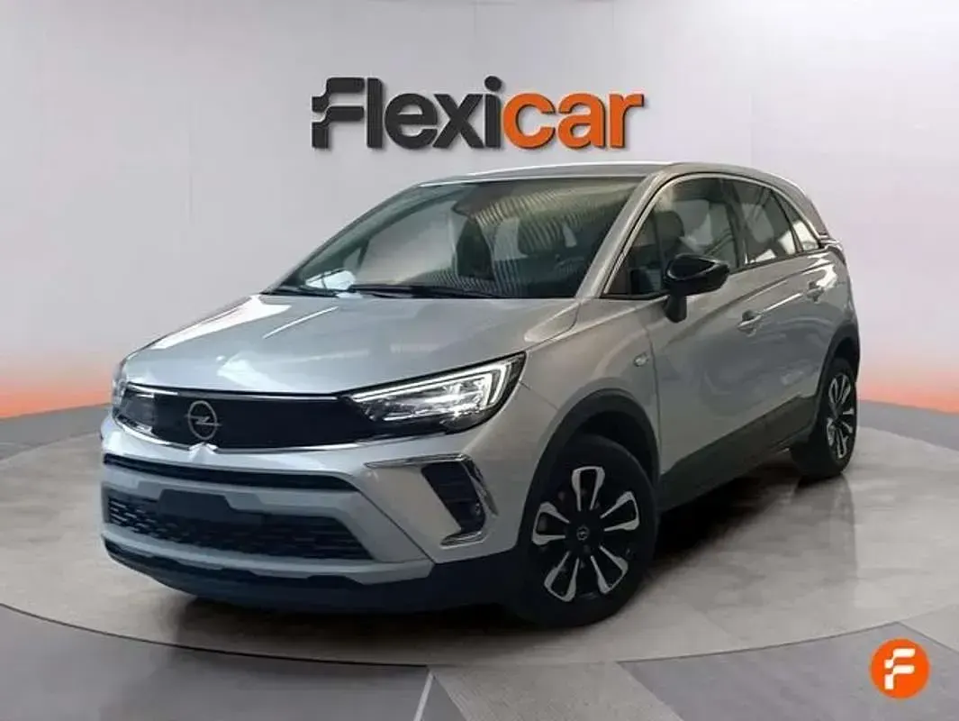 Usado Opel Crossland X Elegance 131 CV (96 kW) 2024 Gris SUV