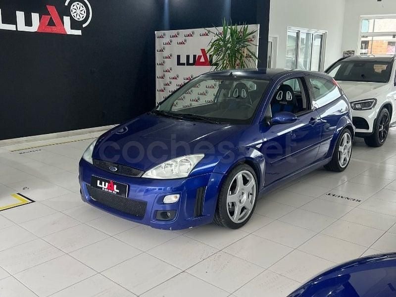 Käytetty Ford Focus RS 220 HP (161 kW) 2003 Sininen Sedan